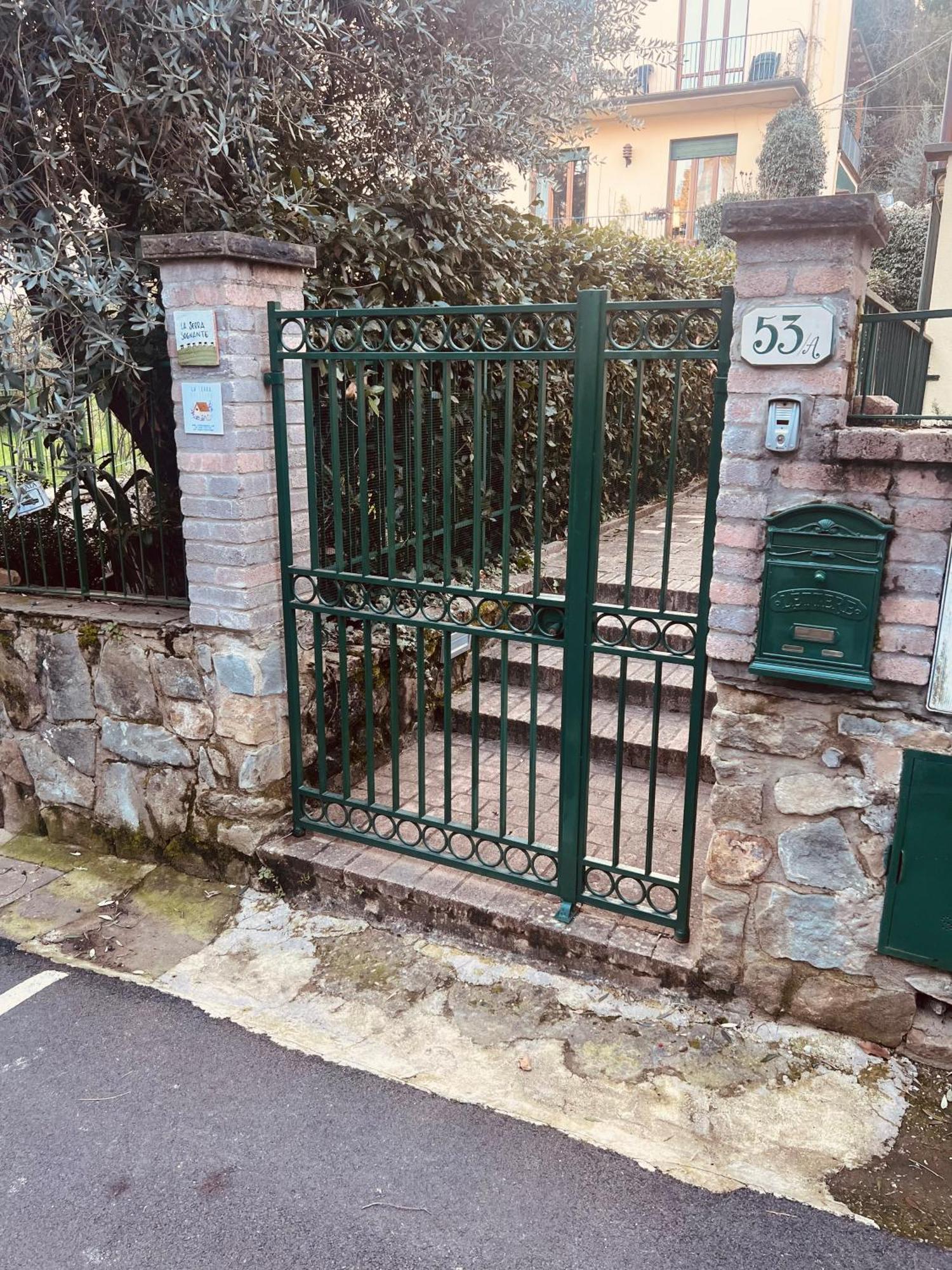 La Serra Sognante, Un Rifugio Incantevole Tra Natura E Relax فلورنس المظهر الخارجي الصورة